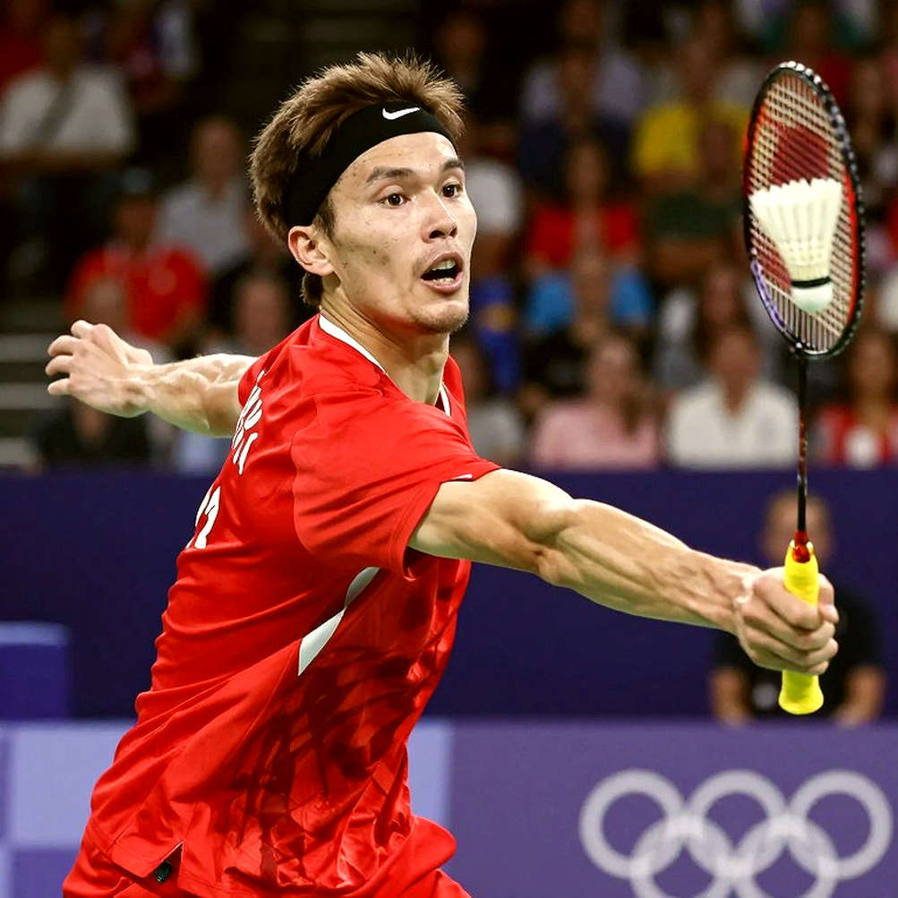 Sindhu thắng Akechi sau ba ván, chung kết Pháp Mở rộng 2026 chờ An Se Young