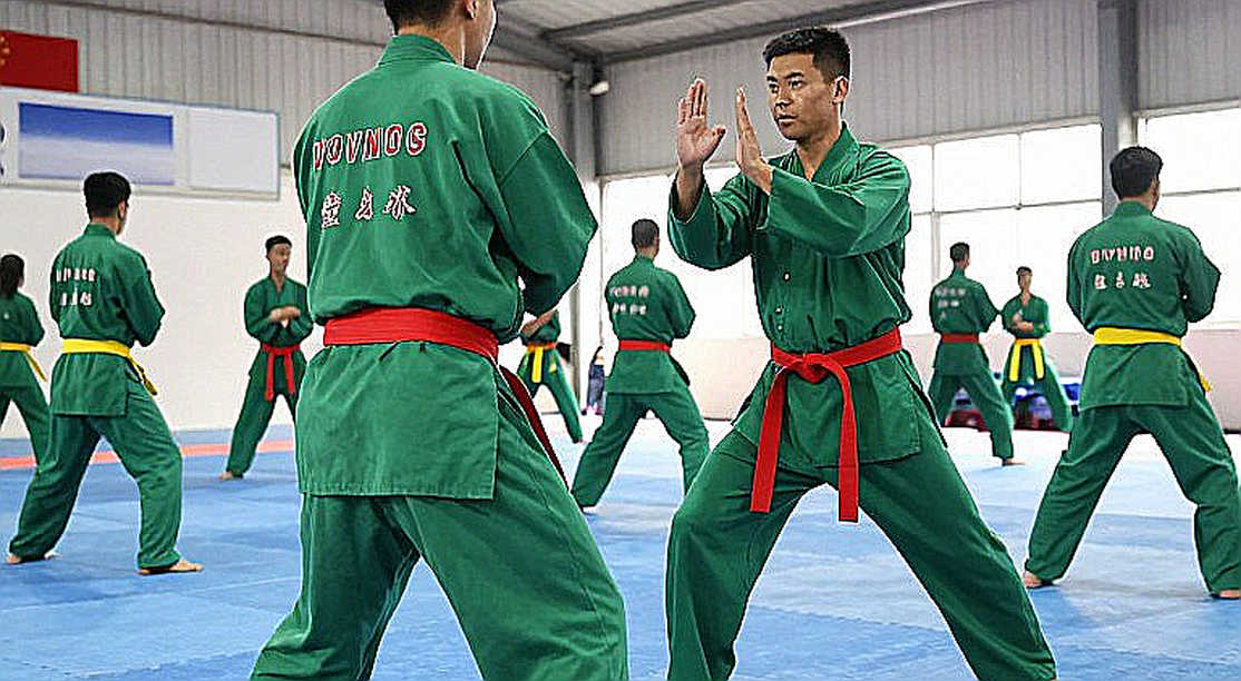 Muay Thái mở màn Đại hội Thể thao toàn quốc 2026: đọc điều lệ, hạng cân và những khoảng trống chưa ai công bố