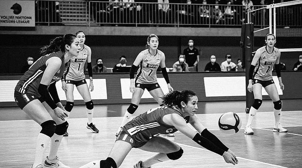 Ngọc Tân chấn thương, Văn Hậu nhận thẻ đỏ: Trận derby vòng 2 và hai khoảng trống để lại Ngọc Tân chấn thương, Văn Hậu nhận thẻ đỏ: Trận derby vòng 2 và hai khoảng trống để lại