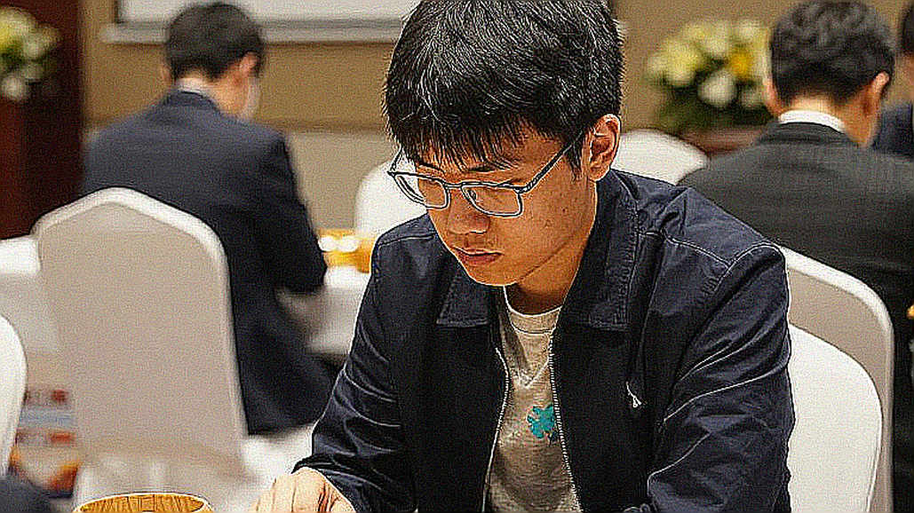 The Elephant Gambit and the Hunger for Surprise Weapons in Modern Chess