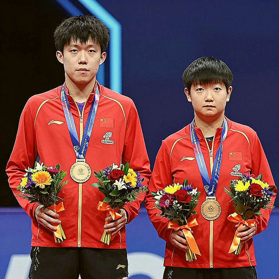 Elizabeta Samara: Nhịp điệu 21 năm và bài toán tuổi tác trước ngưỡng cửa Ljubljana 2026