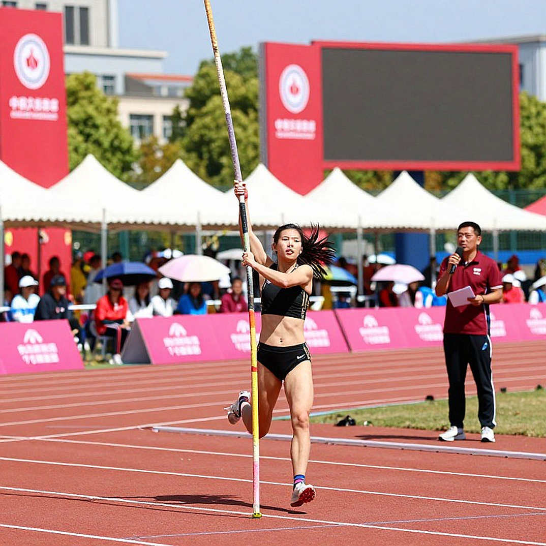 Jemma Reekie - Từ cú ngã tại Ba Lan đến kỷ lục road mile châu Âu: Hành trình phục sinh trước thềm World Championships Bắc Kinh