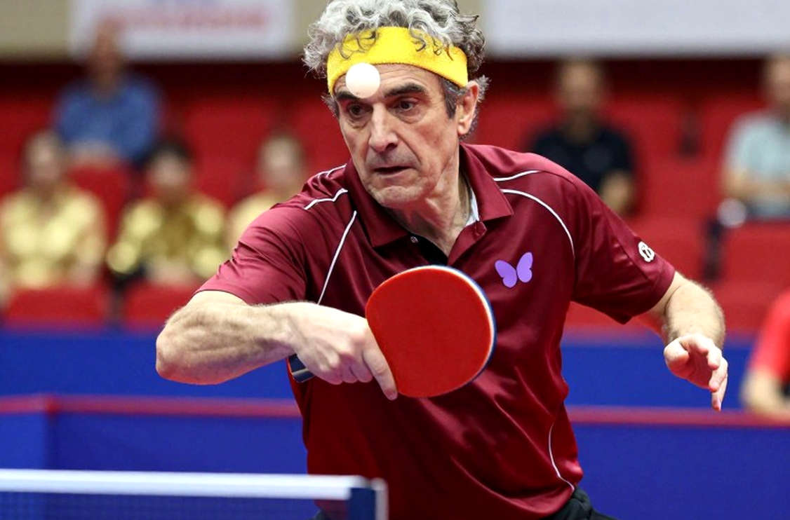 Lowri Hurd: Cô gái 18 tuổi vượt qua hội chứng hiếm gặp để chinh phục Para table tennis đỉnh cao
